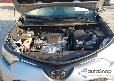 2017 Toyota Rav4 Le z USA, uszkodzony, nr VIN 2T3ZFREV3HW385253